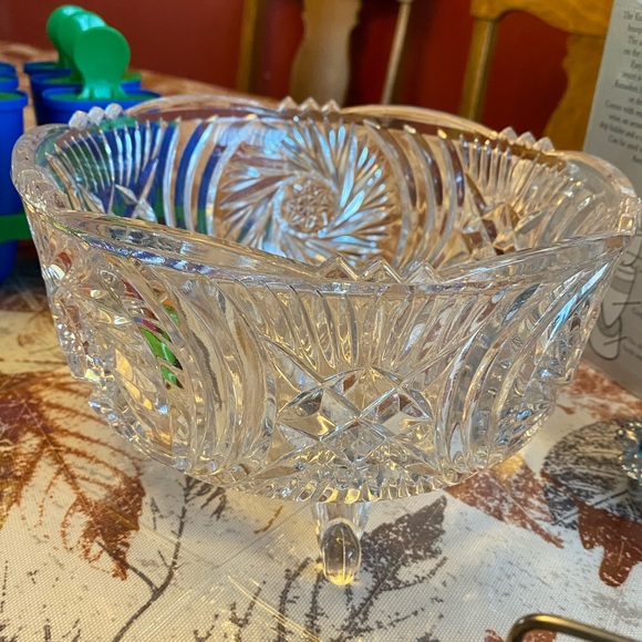 Crystal Serving Bowl / Display Bowl I dunno - Picture 3 of 4